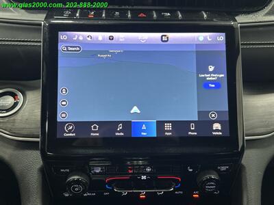 2023 Jeep Grand Cherokee L Limited - Photo 17 - Bethany, CT 06524