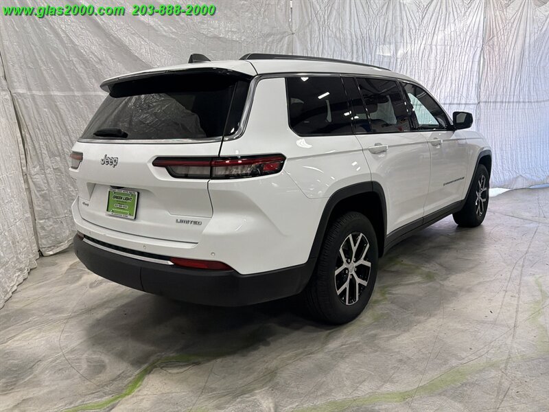 2023 Jeep Grand Cherokee Limited - Photo 8 - Bethany, CT 06524