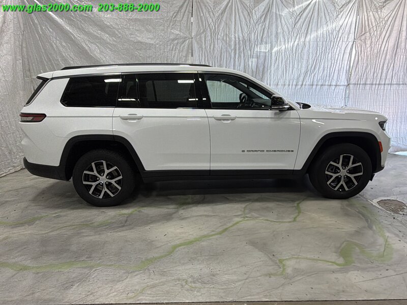 2023 Jeep Grand Cherokee Limited - Photo 14 - Bethany, CT 06524
