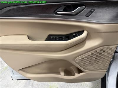 2023 Jeep Grand Cherokee Limited - Photo 25 - Bethany, CT 06524