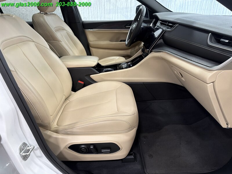 2023 Jeep Grand Cherokee Limited - Photo 21 - Bethany, CT 06524