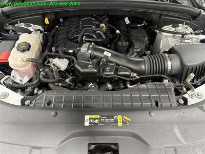 2023 Jeep Grand Cherokee Limited - Photo 18 - Bethany, CT 06524