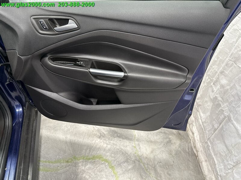 2017 Ford C-MAX Hybrid SE - Photo 22 - Bethany, CT 06524