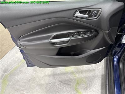 2017 Ford C-MAX Hybrid SE - Photo 21 - Bethany, CT 06524