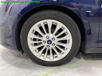 2017 Ford C-MAX Hybrid SE - Photo 16 - Bethany, CT 06524