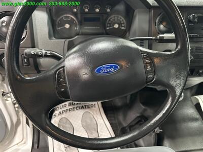 2015 Ford F-750 DRW   - Photo 4 - Bethany, CT 06524