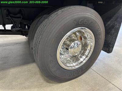 2015 Ford F-750 DRW   - Photo 16 - Bethany, CT 06524