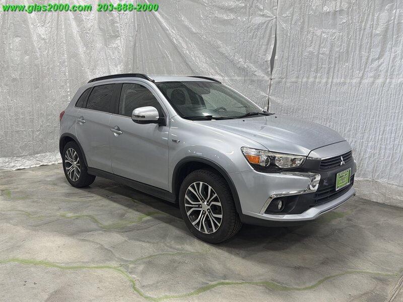 2017 Mitsubishi Outlander Sport 2.4 SEL - Photo 2 - Bethany, CT 06524