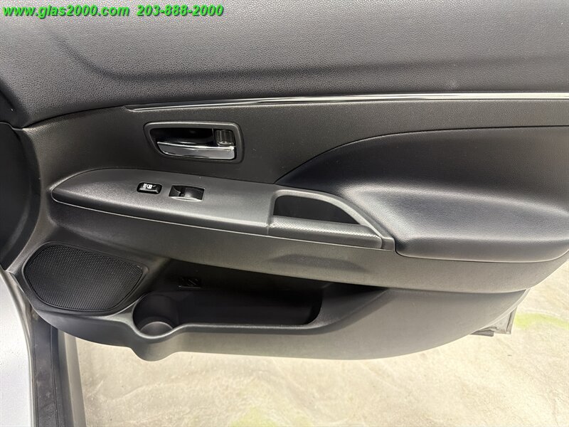 2017 Mitsubishi Outlander Sport 2.4 SEL - Photo 29 - Bethany, CT 06524