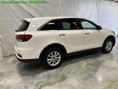 2019 Kia Sorento LX   - Photo 8 - Bethany, CT 06524