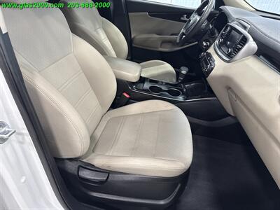 2019 Kia Sorento LX   - Photo 5 - Bethany, CT 06524
