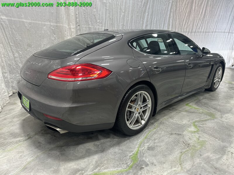 2015 Porsche Panamera - Photo 8 - Bethany, CT 06524