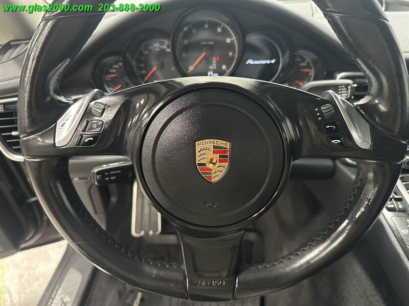 2015 Porsche Panamera - Photo 4 - Bethany, CT 06524