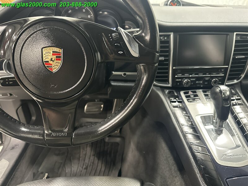 2015 Porsche Panamera - Photo 10 - Bethany, CT 06524