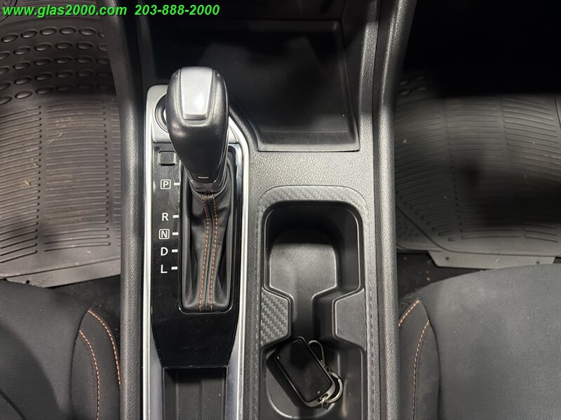 2023 Nissan Sentra SR - Photo 18 - Bethany, CT 06524