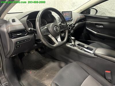 2023 Nissan Sentra SR - Photo 2 - Bethany, CT 06524