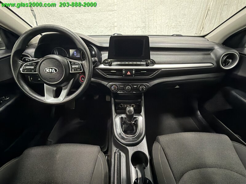 2021 Kia Forte FE - Photo 6 - Bethany, CT 06524
