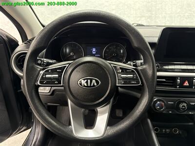 2021 Kia Forte FE - Photo 4 - Bethany, CT 06524
