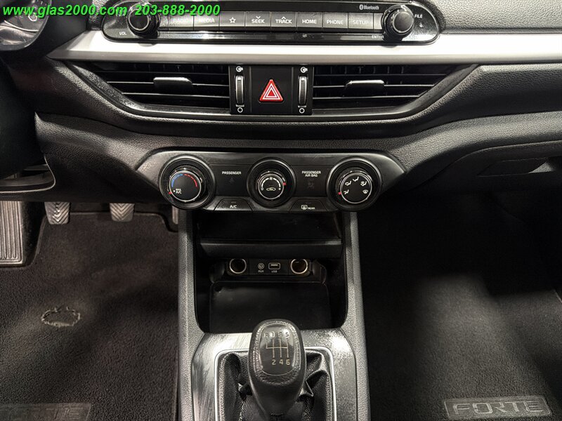 2021 Kia Forte FE - Photo 24 - Bethany, CT 06524