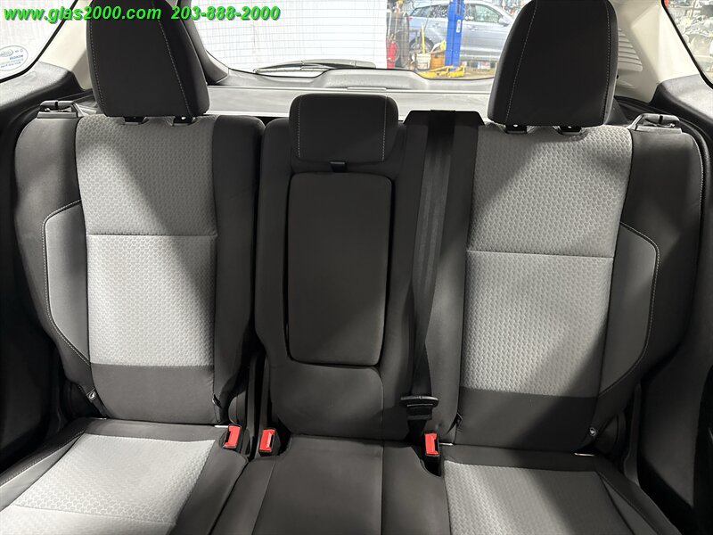 2017 Ford C-MAX Hybrid SE   - Photo 24 - Bethany, CT 06524