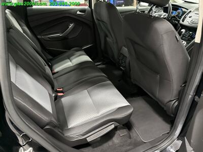 2017 Ford C-MAX Hybrid SE   - Photo 10 - Bethany, CT 06524