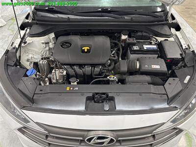 2019 Hyundai Elantra SE   - Photo 12 - Bethany, CT 06524