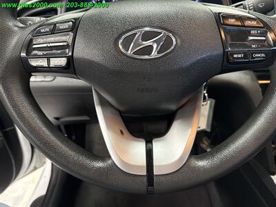 2019 Hyundai Elantra SE   - Photo 22 - Bethany, CT 06524