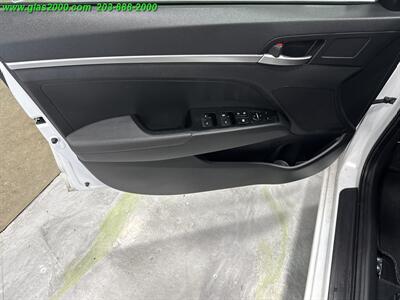 2019 Hyundai Elantra SE   - Photo 25 - Bethany, CT 06524