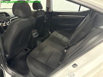2019 Hyundai Elantra SE   - Photo 9 - Bethany, CT 06524