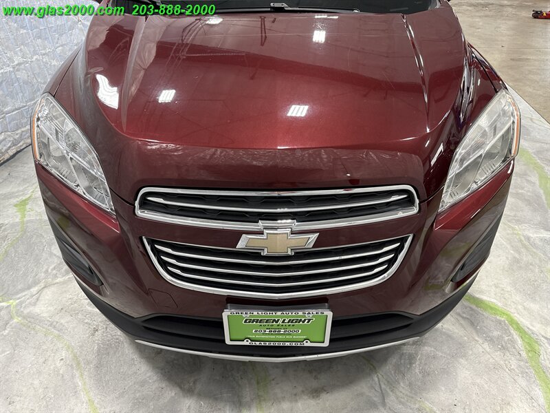 2016 Chevrolet Trax LT - Photo 12 - Bethany, CT 06524