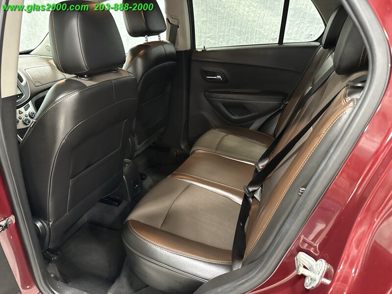 2016 Chevrolet Trax LT - Photo 23 - Bethany, CT 06524