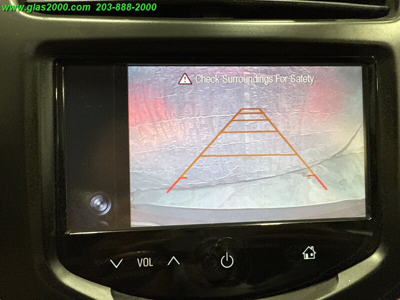 2016 Chevrolet Trax LT - Photo 11 - Bethany, CT 06524