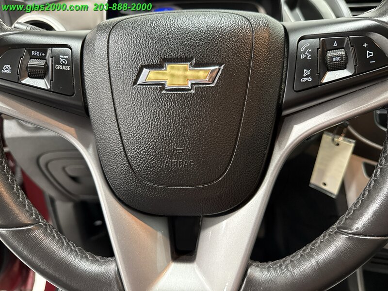 2016 Chevrolet Trax LT - Photo 15 - Bethany, CT 06524