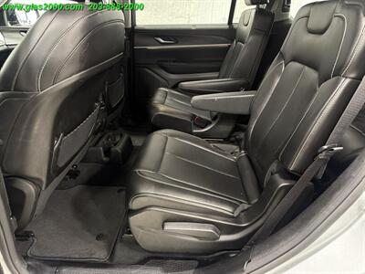 2023 Jeep Grand Cherokee Limited   - Photo 9 - Bethany, CT 06524