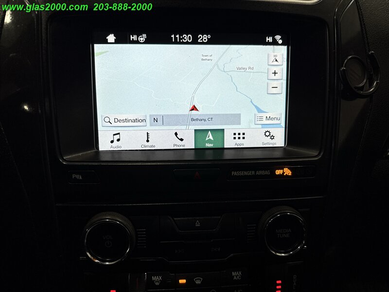 2018 Ford Explorer XLT - Photo 11 - Bethany, CT 06524