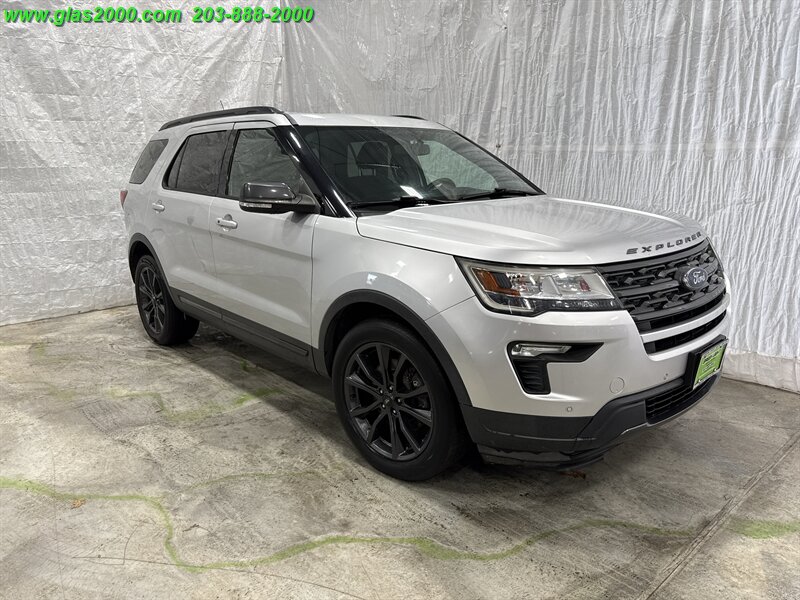 2018 Ford Explorer XLT - Photo 2 - Bethany, CT 06524