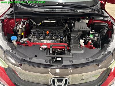 2019 Honda HR-V Sport   - Photo 12 - Bethany, CT 06524