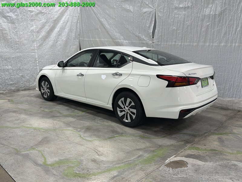 2020 Nissan Altima 2.5 S - Photo 7 - Bethany, CT 06524