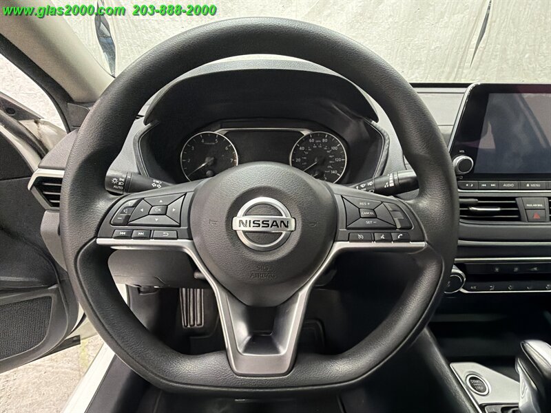 2020 Nissan Altima 2.5 S - Photo 4 - Bethany, CT 06524