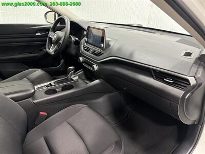 2020 Nissan Altima 2.5 S - Photo 5 - Bethany, CT 06524
