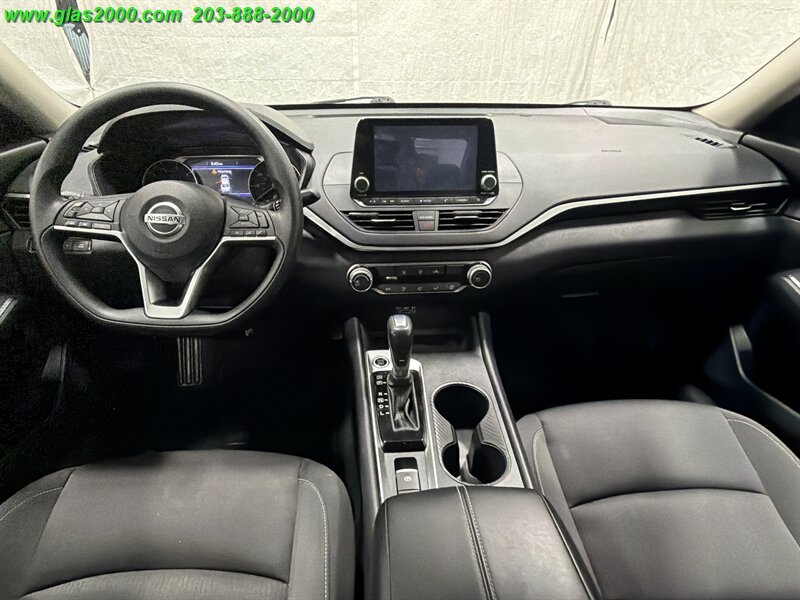 2020 Nissan Altima 2.5 S - Photo 6 - Bethany, CT 06524