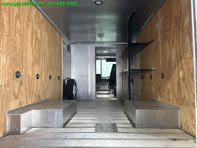 2009 Ford E-Series Van 450   - Photo 8 - Bethany, CT 06524