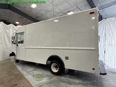 2009 Ford E-Series Van 450   - Photo 4 - Bethany, CT 06524