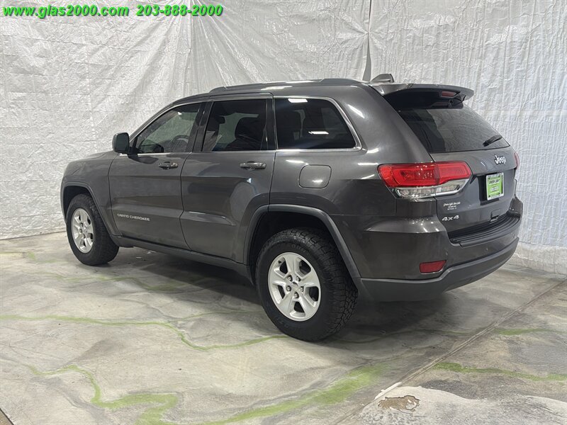 2016 Jeep Grand Cherokee Laredo - Photo 7 - Bethany, CT 06524