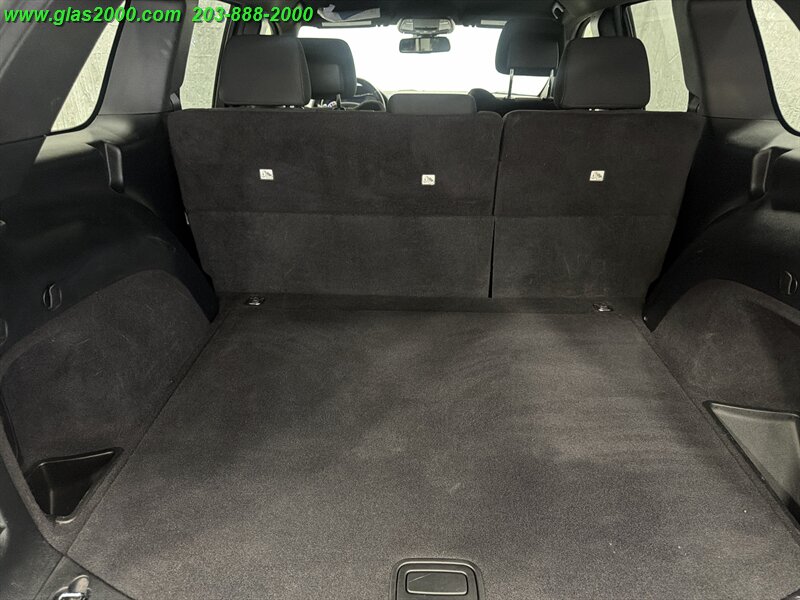 2016 Jeep Grand Cherokee Laredo - Photo 15 - Bethany, CT 06524