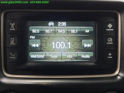 2016 Jeep Grand Cherokee Laredo - Photo 17 - Bethany, CT 06524