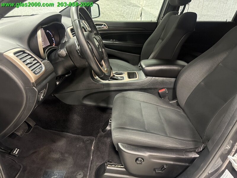 2016 Jeep Grand Cherokee Laredo - Photo 23 - Bethany, CT 06524