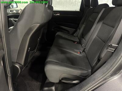 2016 Jeep Grand Cherokee Laredo - Photo 9 - Bethany, CT 06524