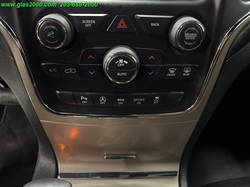 2016 Jeep Grand Cherokee Laredo - Photo 24 - Bethany, CT 06524