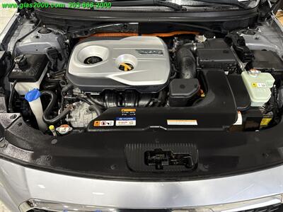 2016 Hyundai SONATA Hybrid SE - Photo 12 - Bethany, CT 06524